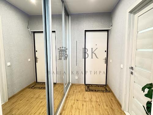 квартира за адресою Вишняківська вул., 4