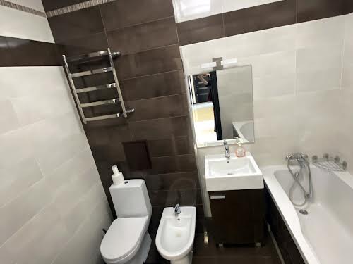 квартира за адресою Миколи Бажана просп., 8-Б