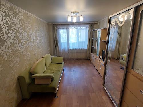 квартира за адресою Космонавтів вул., 146б