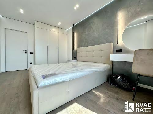 квартира по адресу Крайковского ул., 3