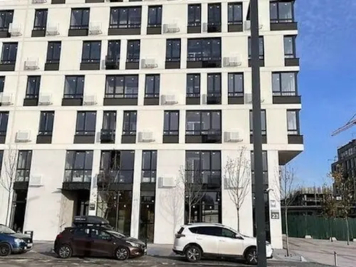 квартира за адресою Салютна вул., 2к23