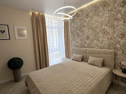квартира за адресою Краснова вул., 1-Б
