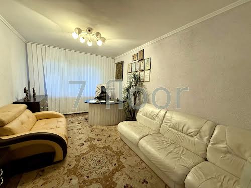 квартира за адресою Борщагівська вул., 8