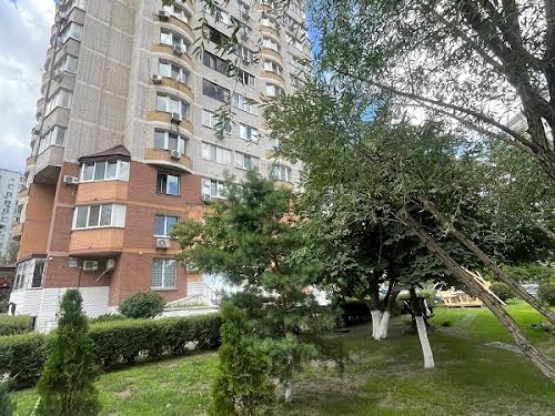 квартира по адресу Анны Ахматовой ул., 18