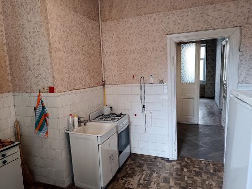 квартира за адресою Мирона Тарнавського вул. (), 7