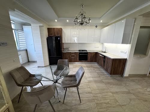квартира за адресою Стуса, 30
