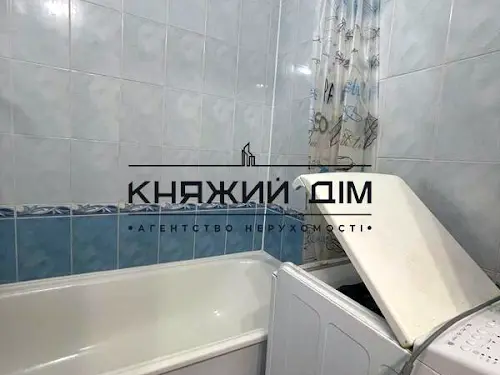 квартира по адресу Александра Мишуги ул., 11