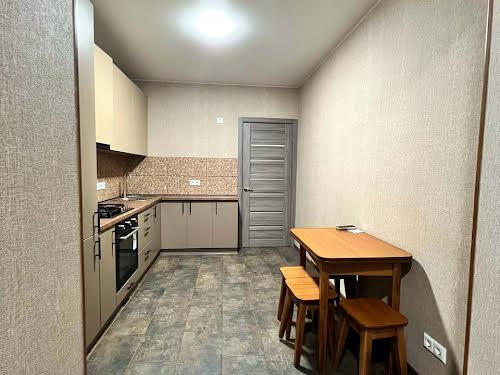 квартира за адресою Соборна вул., 126/10