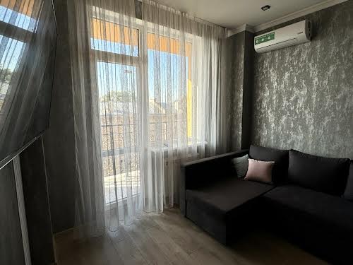 квартира за адресою Новосельського вул., 19