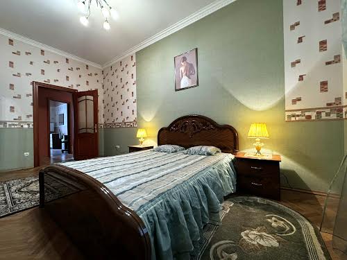 квартира за адресою Гетьмана Петра Дорошенка вул. (), 71