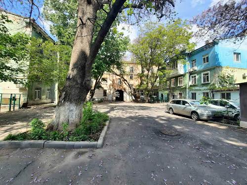 квартира за адресою Пастера вул., 44а