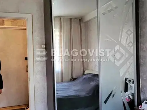 квартира за адресою Євгена Коновальця вул. (Щорса), 37