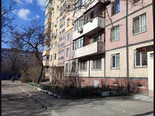 квартира за адресою Крушельницької пров. (Людмили Мокієвської), 18