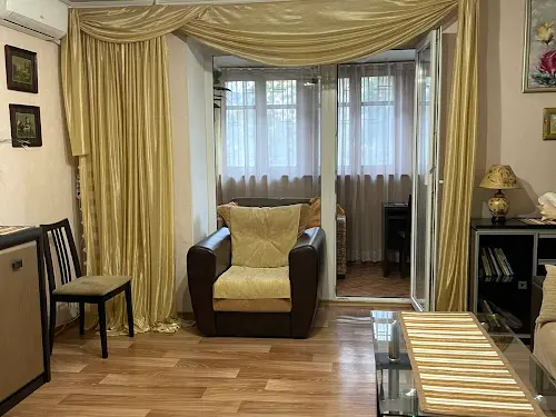 квартира за адресою Небесної Сотні просп. (Маршала Жукова), 89а