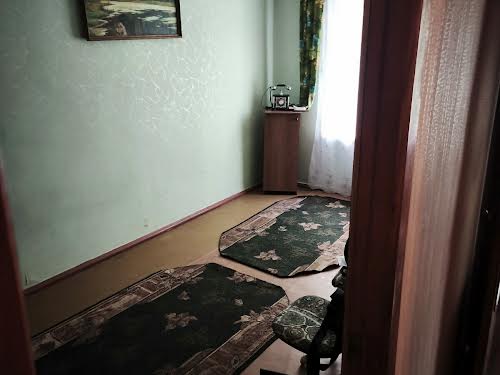 квартира по адресу Молодіжна ул., 3