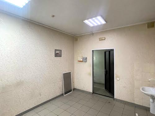 комерційна за адресою Магдалинівська вул., 1А