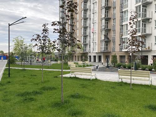 квартира за адресою Співдружності вул., 6