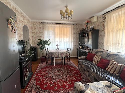 будинок за адресою Ай-Петрінська вул.