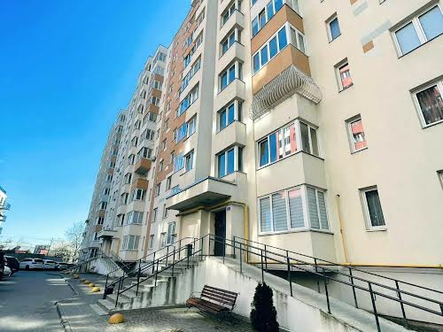 квартира по адресу Львов, Под Голоском ул., 8