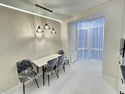 квартира за адресою Довга, 20 в