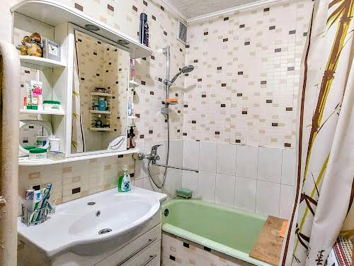 квартира за адресою Оноре де Бальзака вул., 63