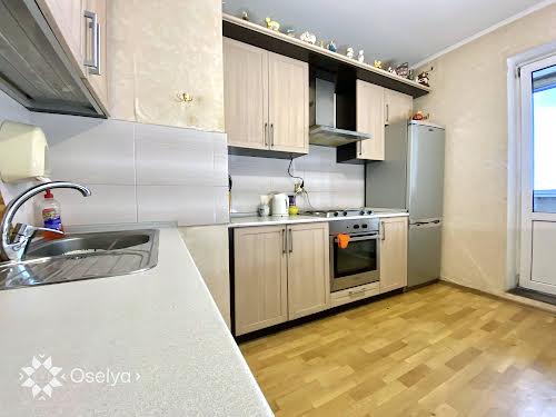 квартира за адресою Петра Григоренка просп., 18-А