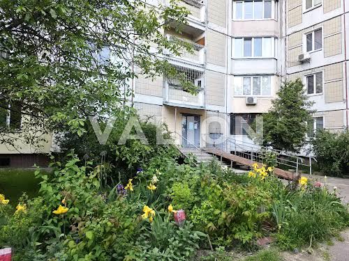 квартира за адресою Підлісна вул., 6