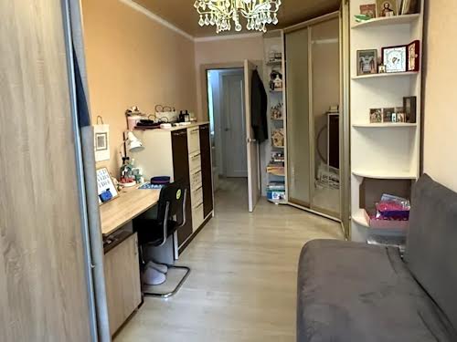 квартира за адресою Космонавтів вул., 54