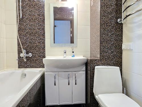 квартира за адресою Нескорених вул., 17