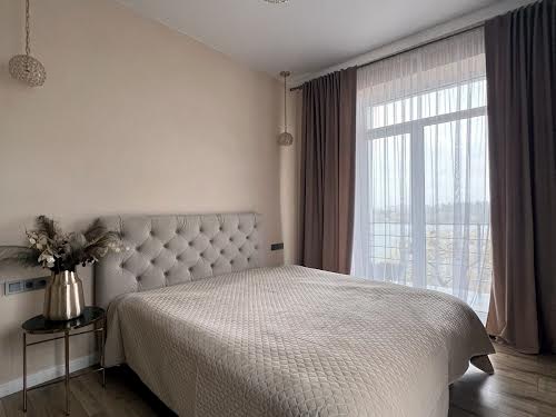 квартира за адресою Рівне, Вʼячеслава Чорновола вул., 94