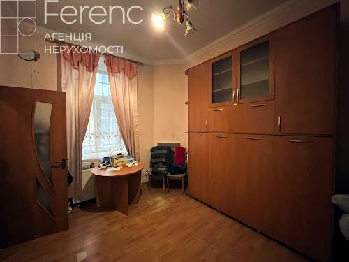 квартира за адресою Богдана Хмельницького вул., 33