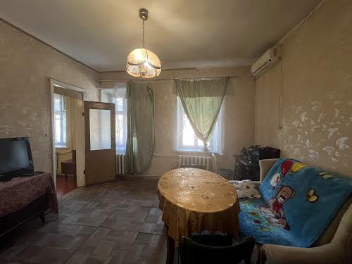 квартира за адресою Богдана Хмельницького вул., 74