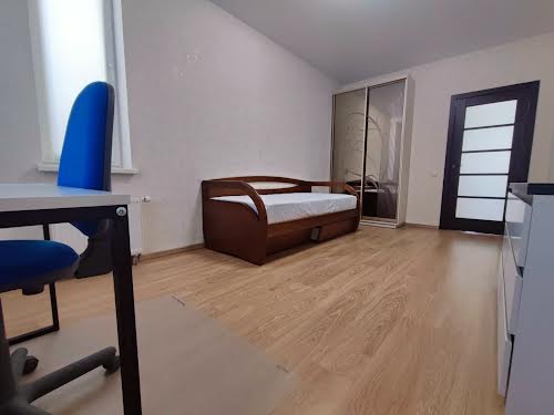 квартира за адресою Регенераторна вул., 4 к1-9