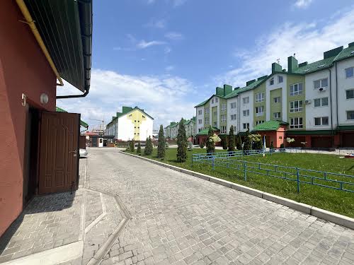 квартира по адресу Червоної Калини ул., 2