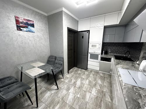 квартира за адресою Василя Стуса вул., 32