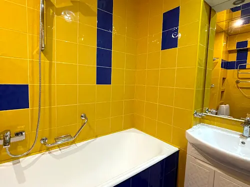 квартира за адресою Русанівський бульв., 1
