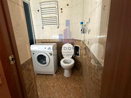 квартира за адресою Перемоги просп., 18