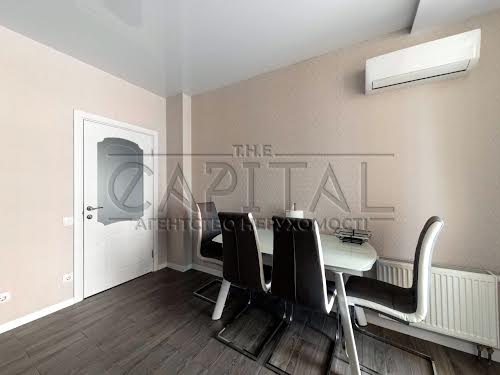 квартира за адресою Регенераторна вул., 4