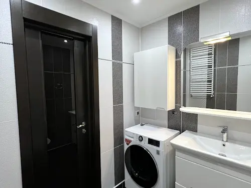квартира за адресою Братська вул., 24