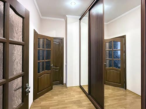 квартира за адресою Дмитрівська вул., 69