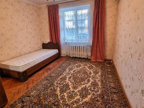 квартира за адресою Луніна, 15 А