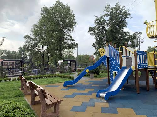 квартира за адресою Центральна вул., 11