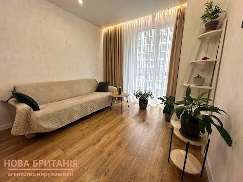 квартира за адресою Михайла Максимовича вул. (Онуфрія Трутенка), 26