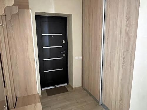 квартира за адресою Лісова вул., 42