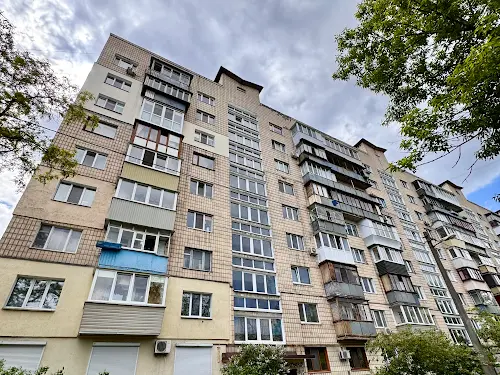 квартира за адресою Мілютенка вул., 28-А
