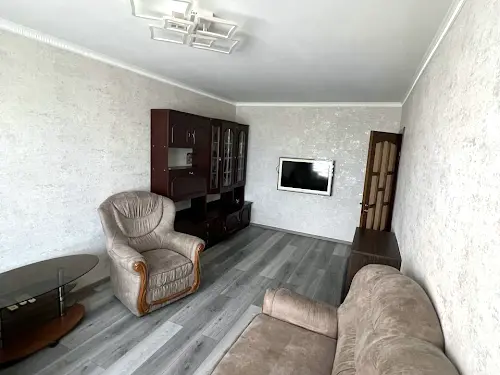 квартира за адресою Андрія Первозванного вул. (Стахурського), 2а