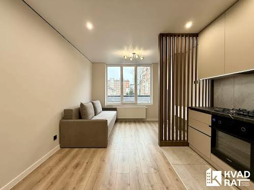 квартира за адресою Степана Бандери вул., 47