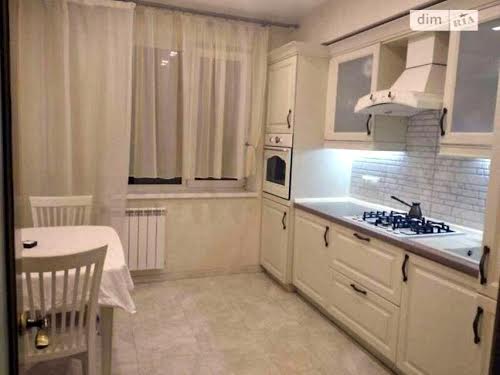 квартира за адресою Зої Гайдай вул., 10