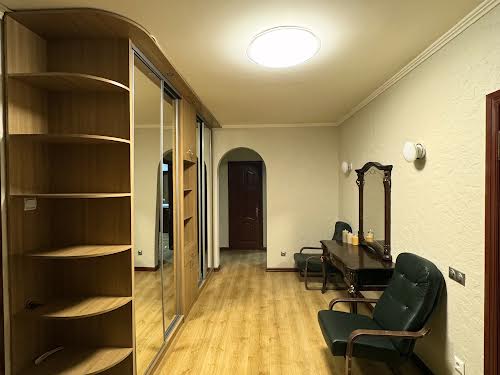 квартира по адресу Бориса Гмыри ул., 15