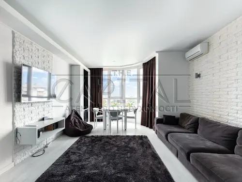 квартира за адресою Композитора Мейтуса вул., 4